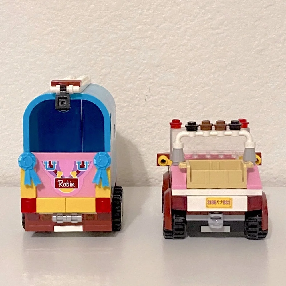 LEGO Friends #3186 Emma’s Horse Trailer Retired 2012 Set (Pre-Owned)